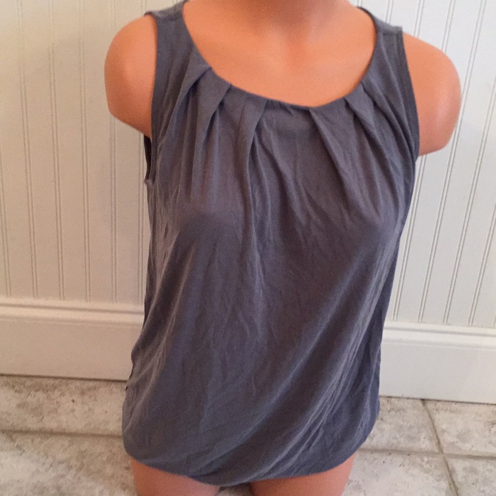 Ann Taylor loft gray sleeveless shirt